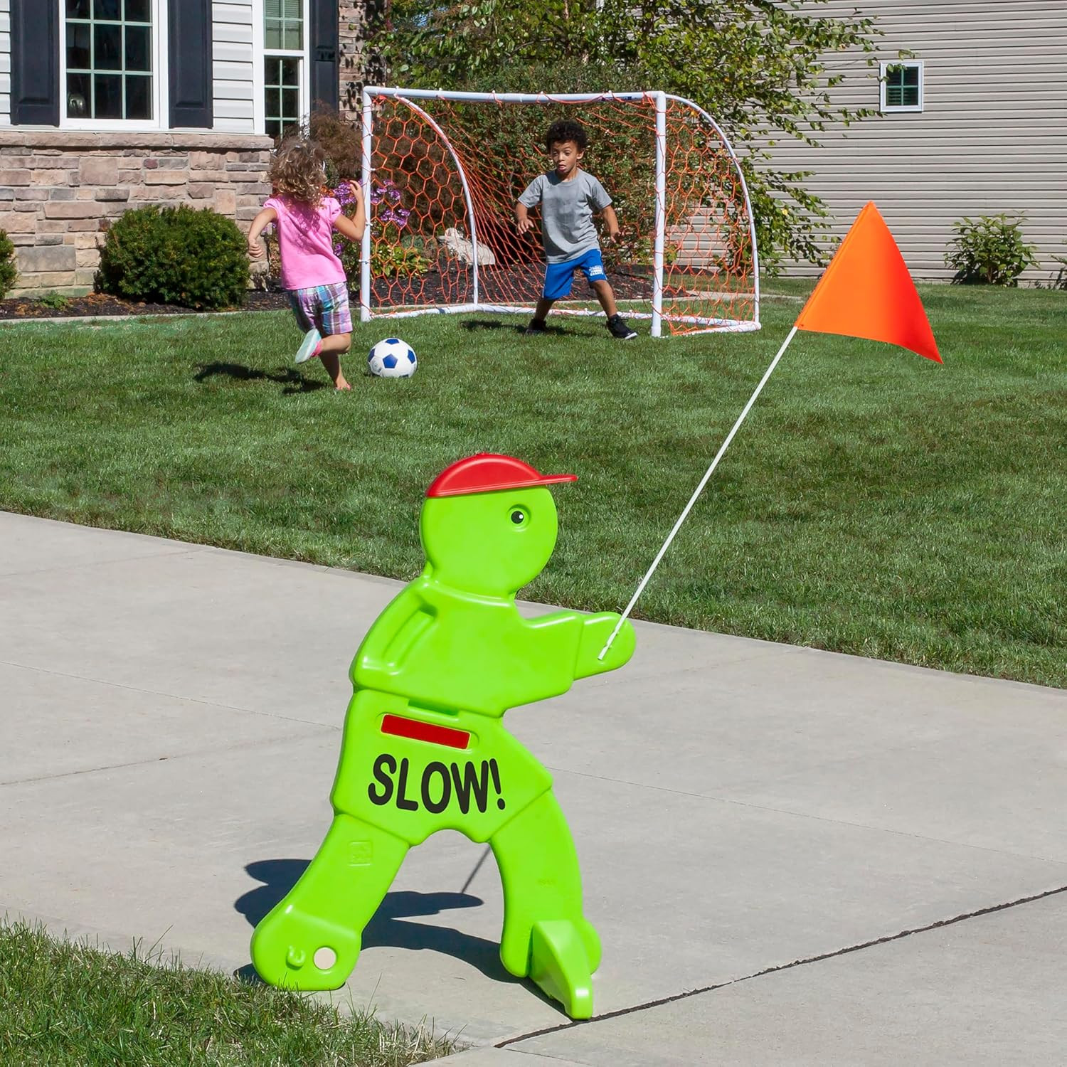 Step2 KidAlert Street Safety Sign 32 Inch Reflective Kids at Play Warning Sign