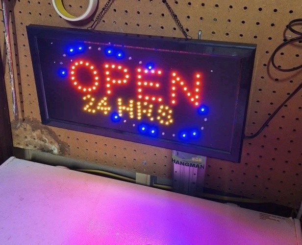 LED OPEN Sign 19″x10″ Flashing Neon Light w/Switch & Hanging Chain for Store Bar